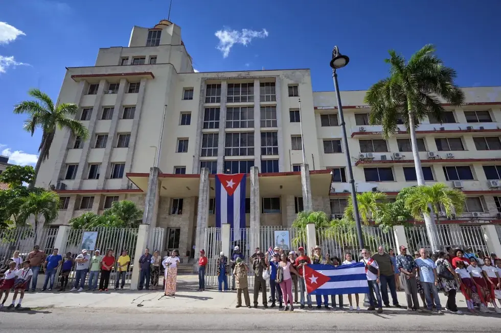 Cuba responde a sanções dos EUA e defende o papel da Gaesa na economia nacional