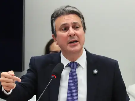 Governo recompõe orçamento das universidades federais com R$ 400 milhões