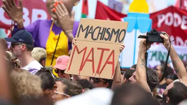 Homens se mobilizam contra o machismo e ampliam participação no combate à violência