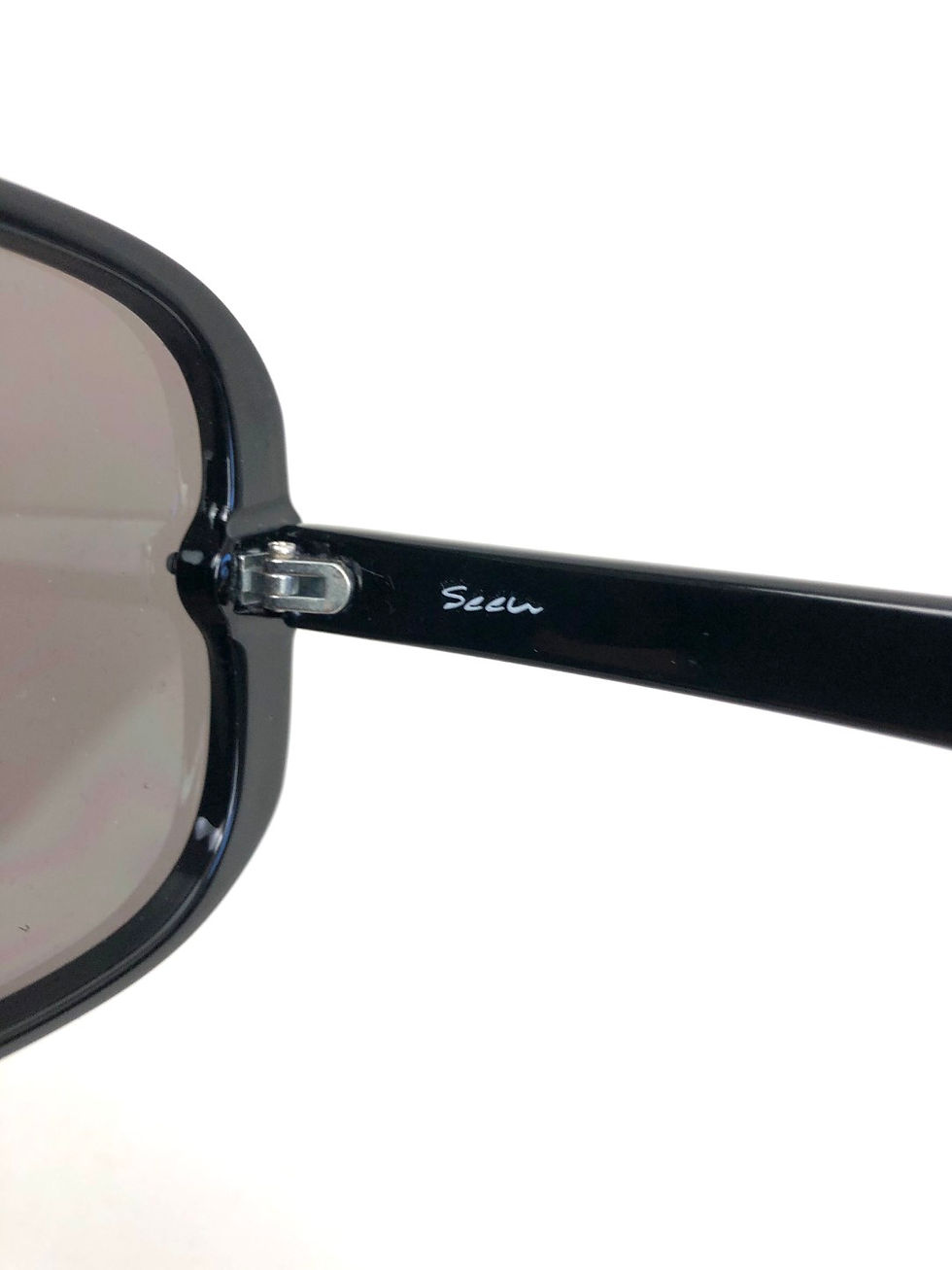 Thumbnail: COOL SUNGLASSES