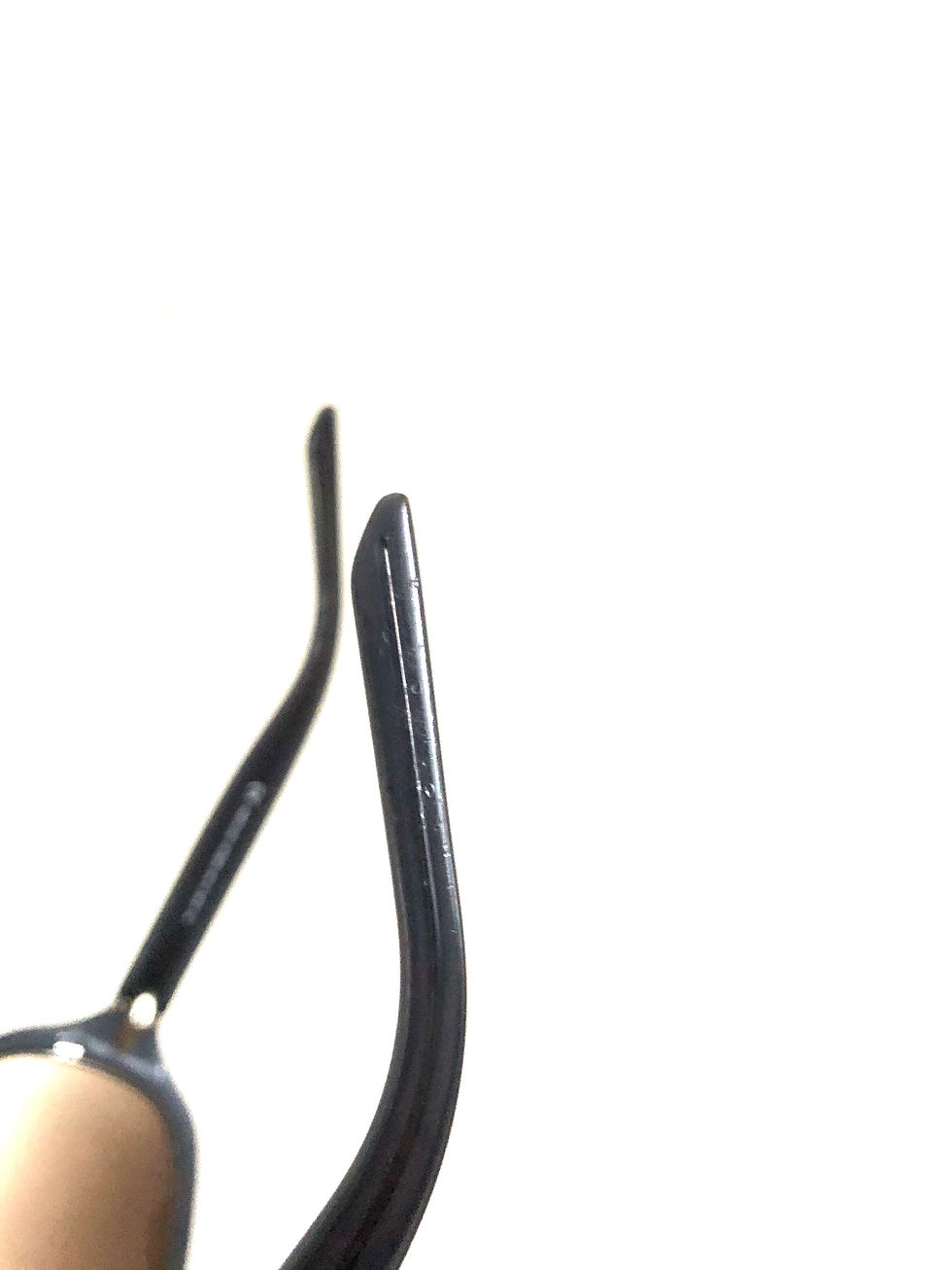 Thumbnail: YVES SAINT LAURENT SUNGLASSES