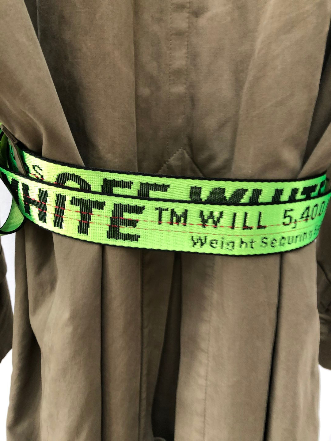 VINTAGE BURBERRY TRENCHCOAT