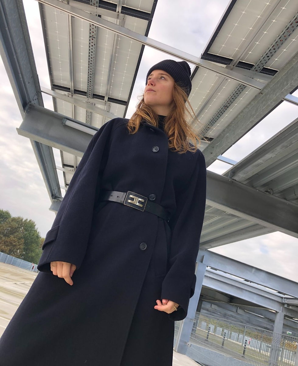 Thumbnail: NAVY WOOL COAT