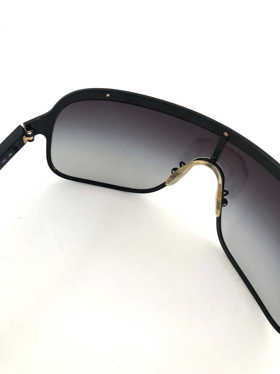 Thumbnail: DOLCE & GABANNA SUNGLASSES
