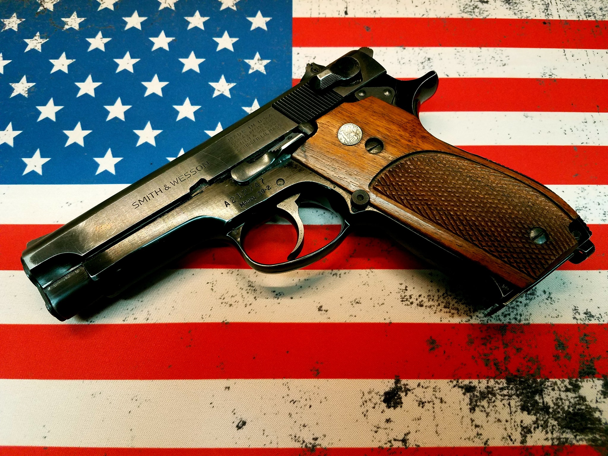 Smith & Wesson 39