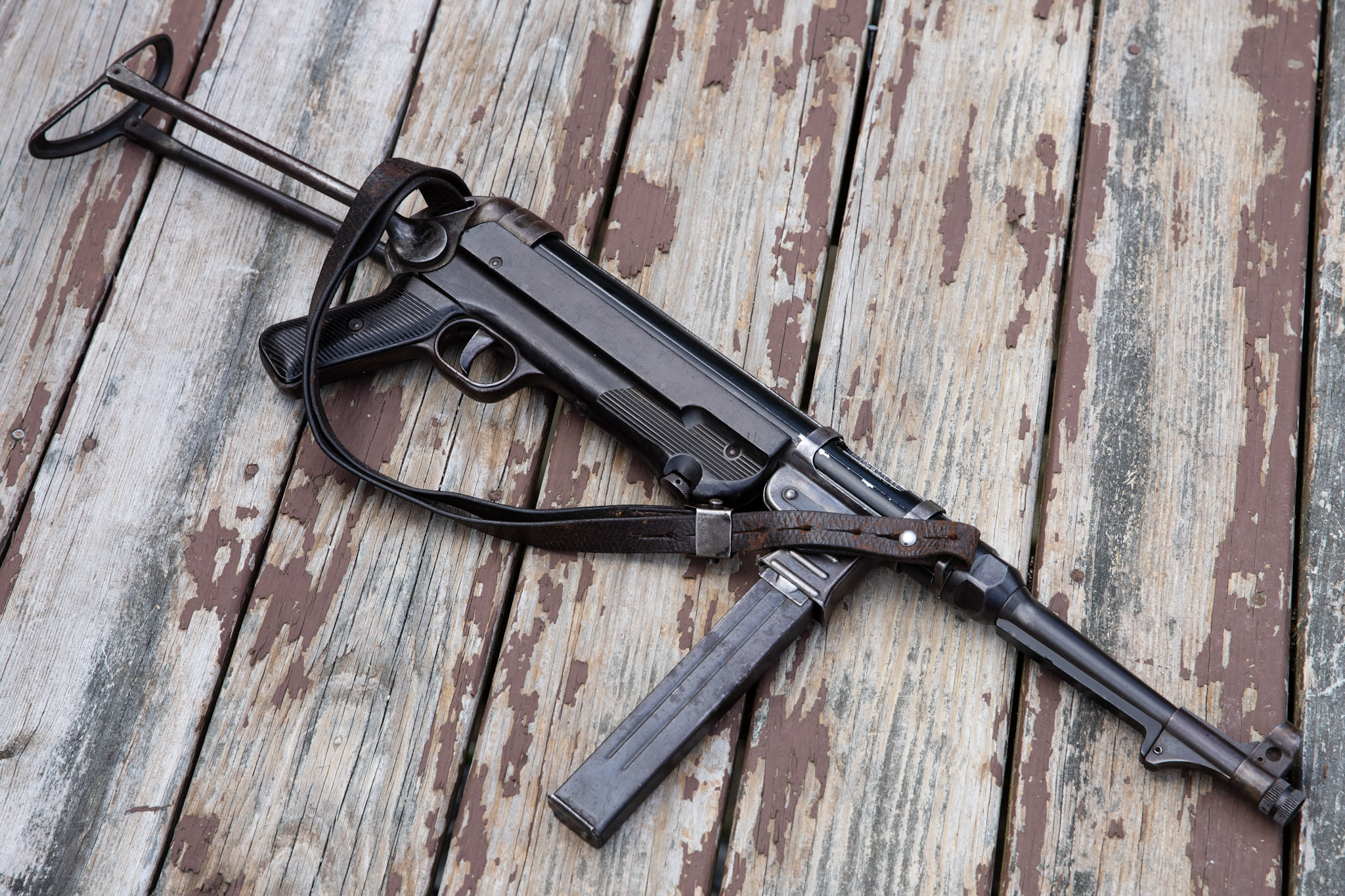wwii German MP40 Dummy w/ Original Parts
