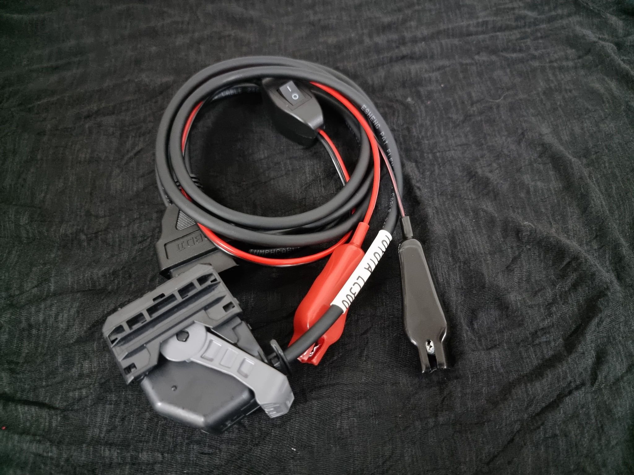 LC300 ECU LOOM TO OBD