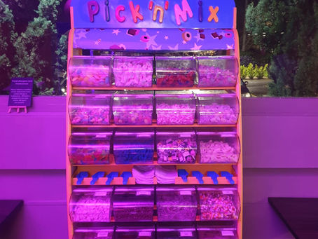 healthy pick n mix nuts dried fruits