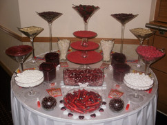 burgundy-sweet-table.JPG