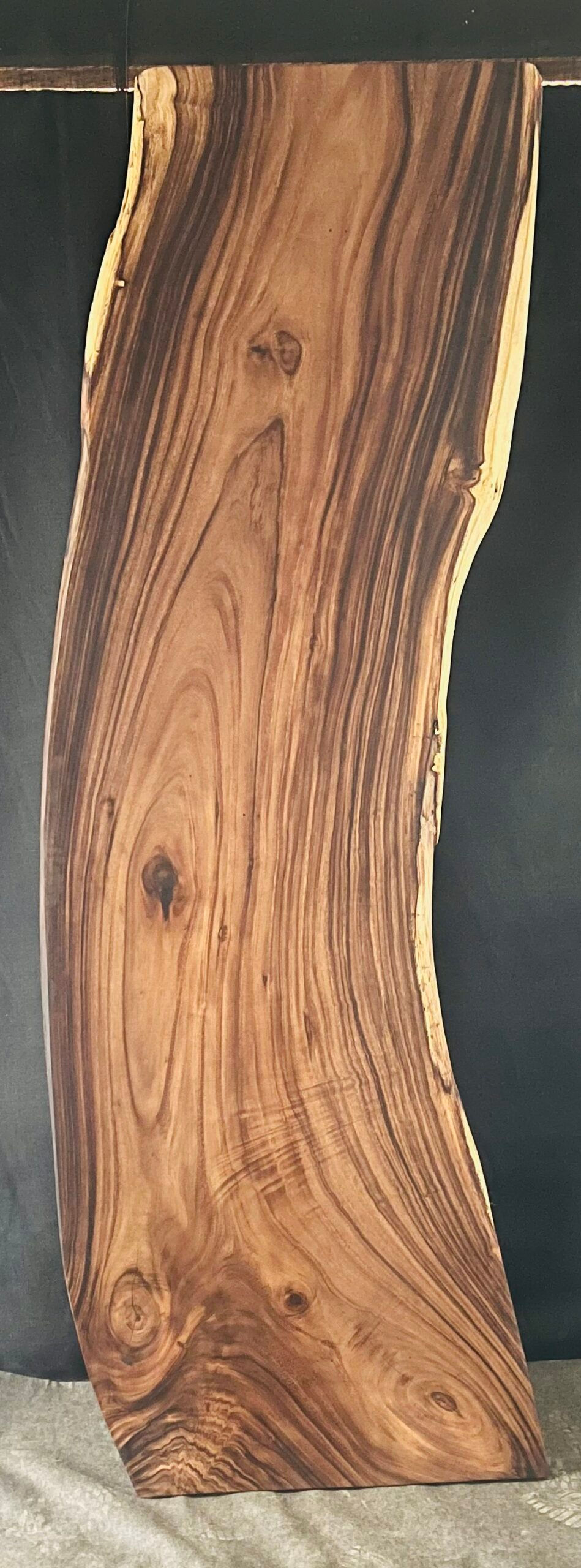 Thumbnail: Live-Edge Slab Table
