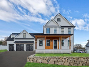 2 CRESTHAVEN - $2,295,000