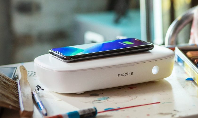 mophie-uv-sanitizer