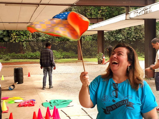 À serviço da infância