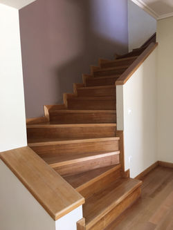 105484607_207471100396775_47033769601964