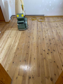 105286700_698725507582119_38332844590887