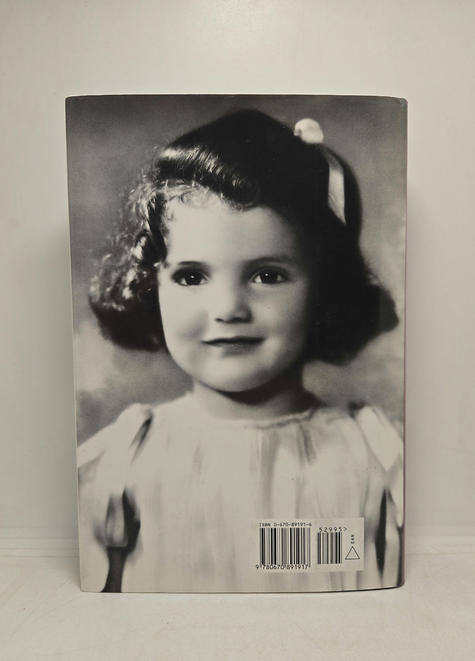 Thumbnail: America's Queen: The Life of Jacqueline Kennedy Onassis by Sarah Bradford
