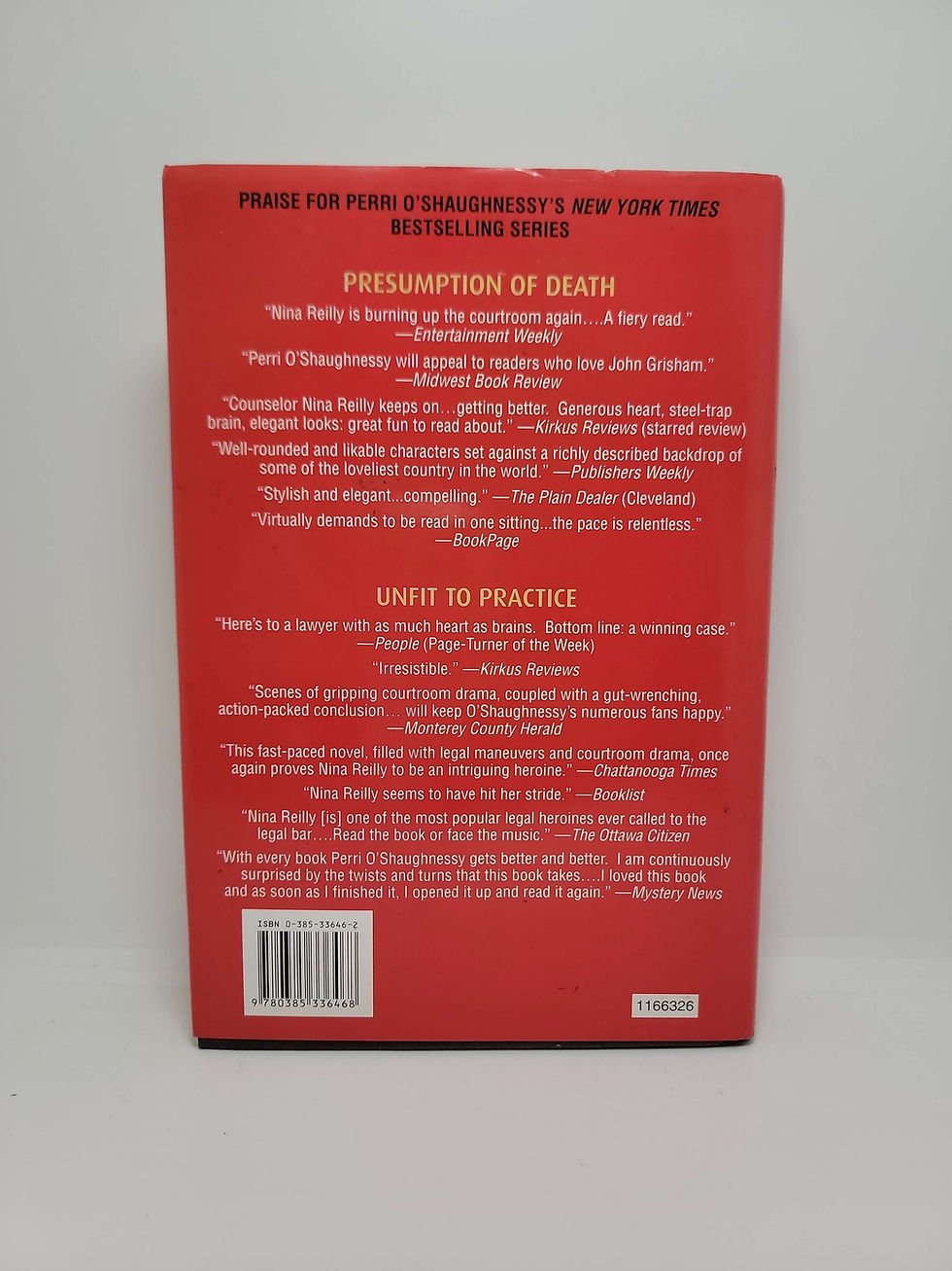 Thumbnail: Unlucky in Law by Perri O'Shaughnessy