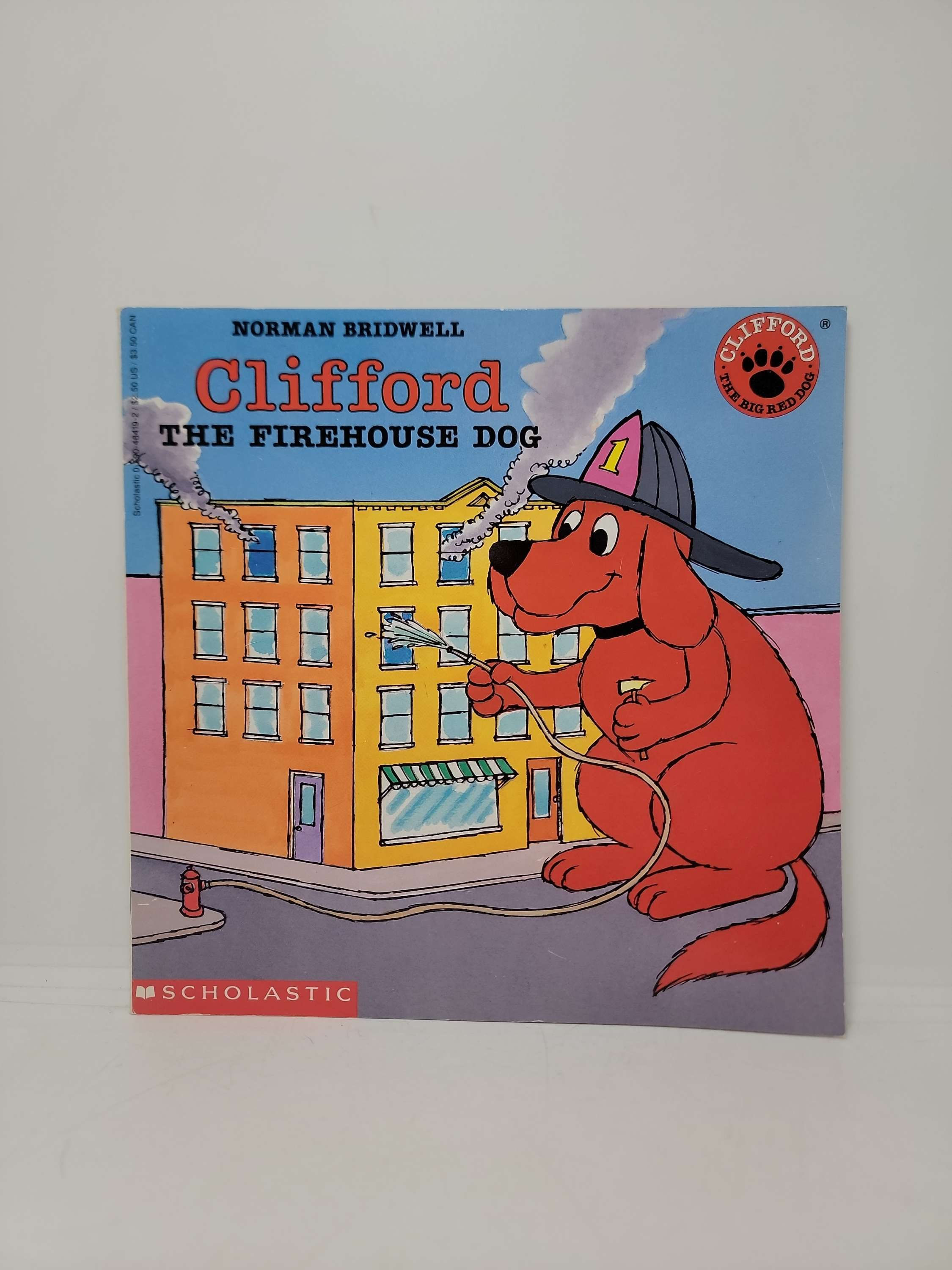 Clifford the Firehouse Dog by Norman Bridwell