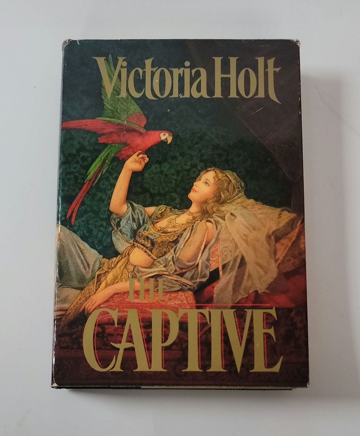 The Captive by Victoria Holt 
