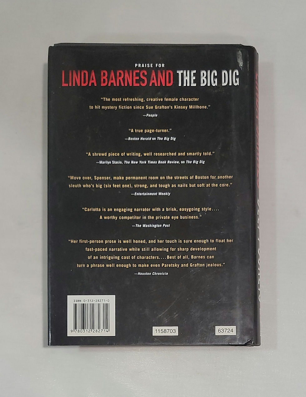 Thumbnail: Deep Pockets by Linda Barnes