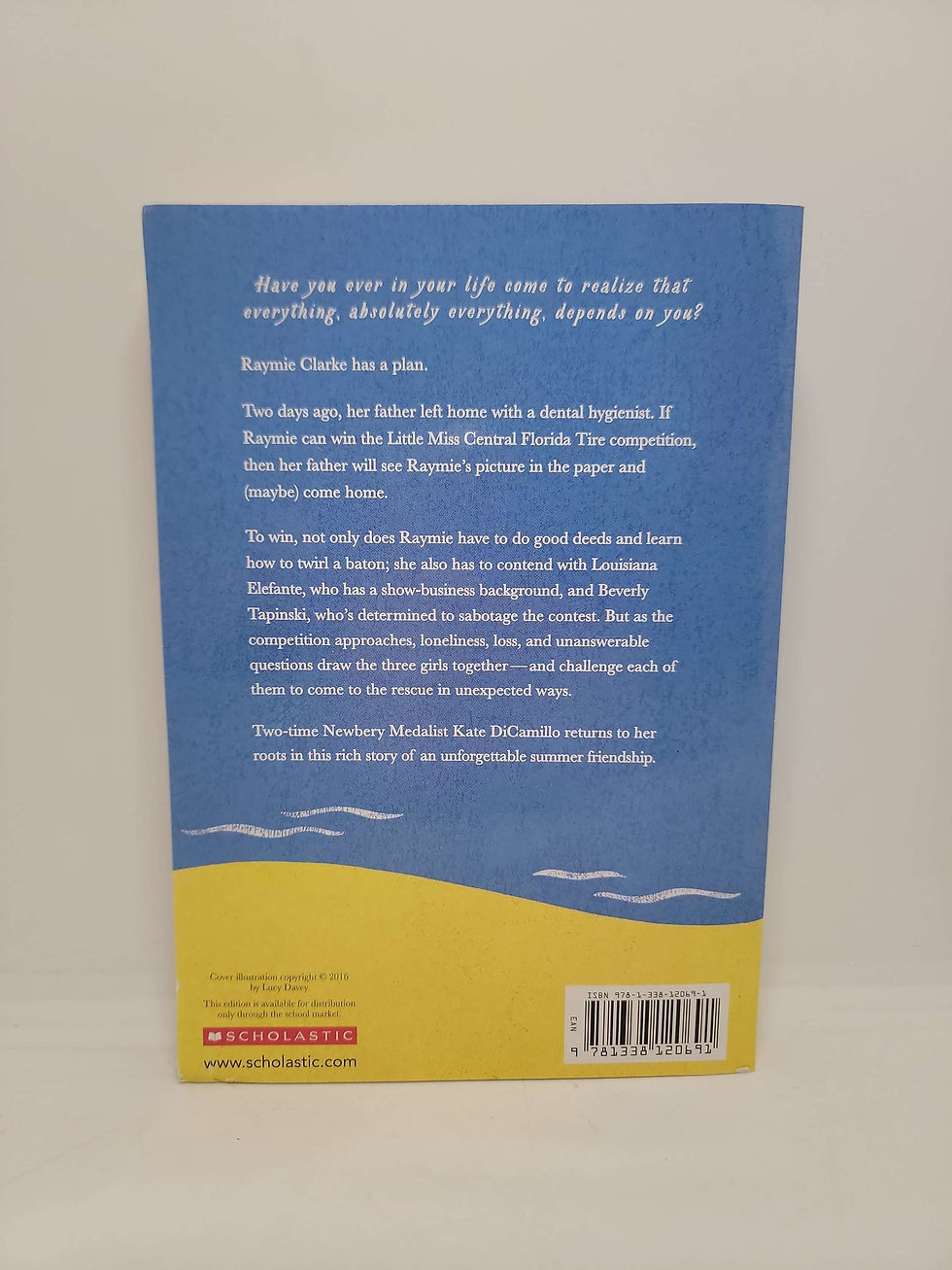 Thumbnail: Raymie Nightingale by Kate DiCamillo 