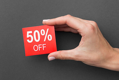 price-sales-cyber-monday-concept.jpg