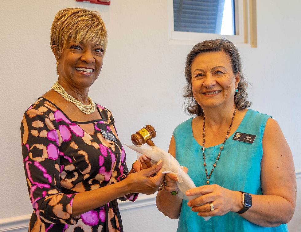 May 2024 - Roi passes the gavel to incoming president - Awilda Hamilton