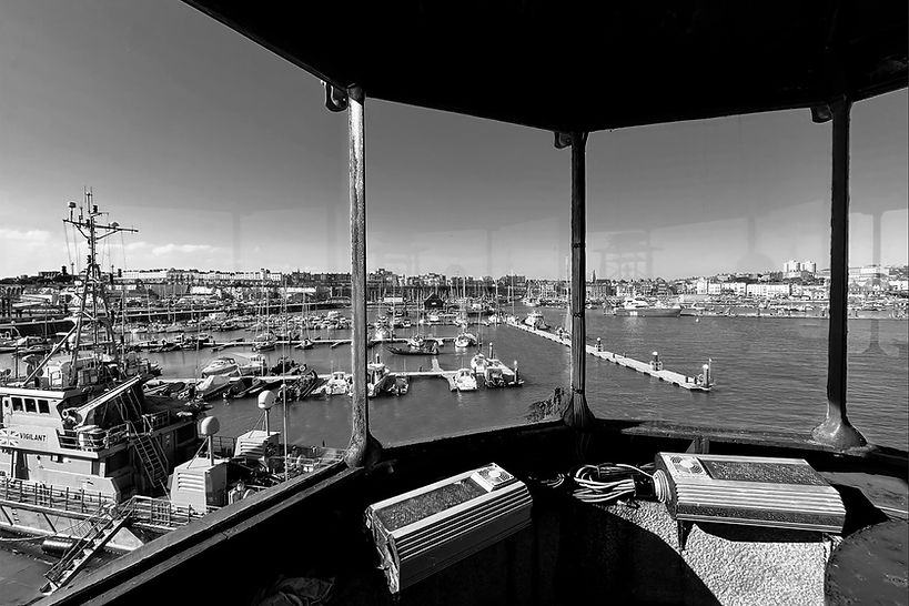 LIGHTHOUSE_01_bw_CMYK Large.jpeg