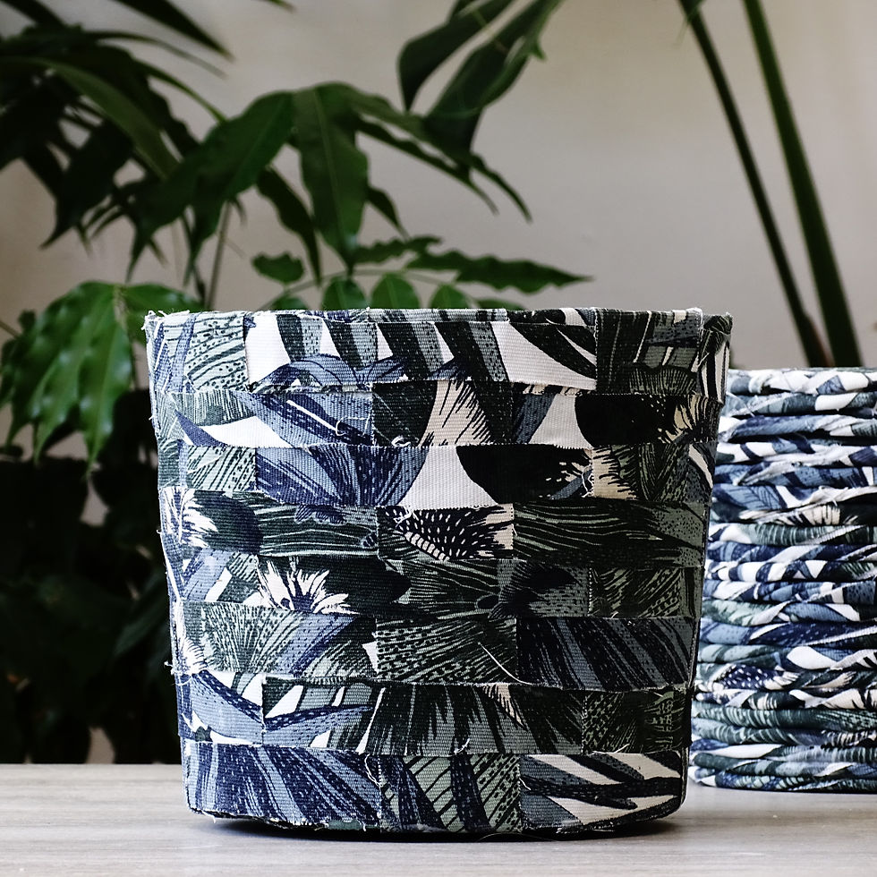 Thumbnail: Green Leaf Pots