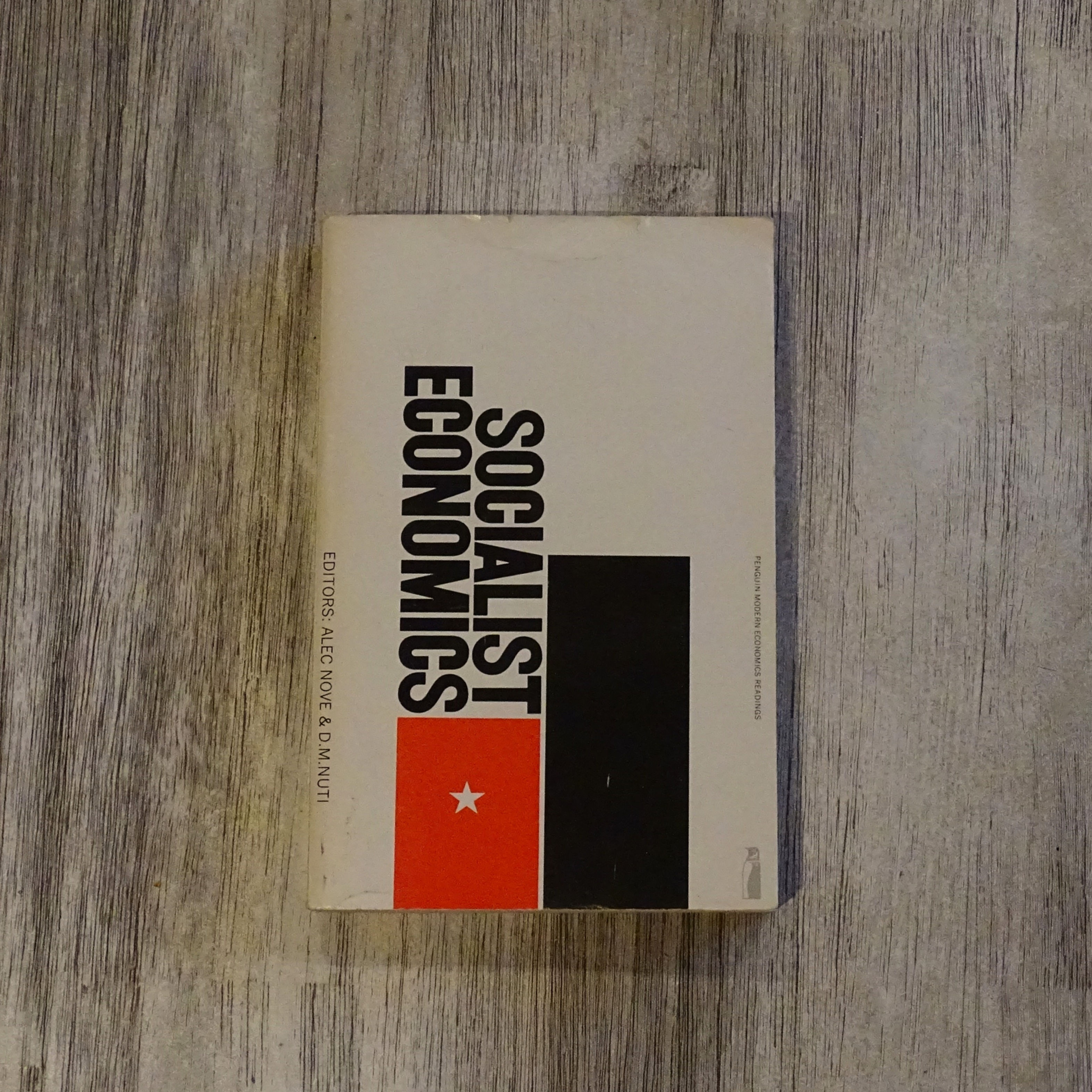 Front cover of Socialist Economics by Alec Nove & D M Nuti