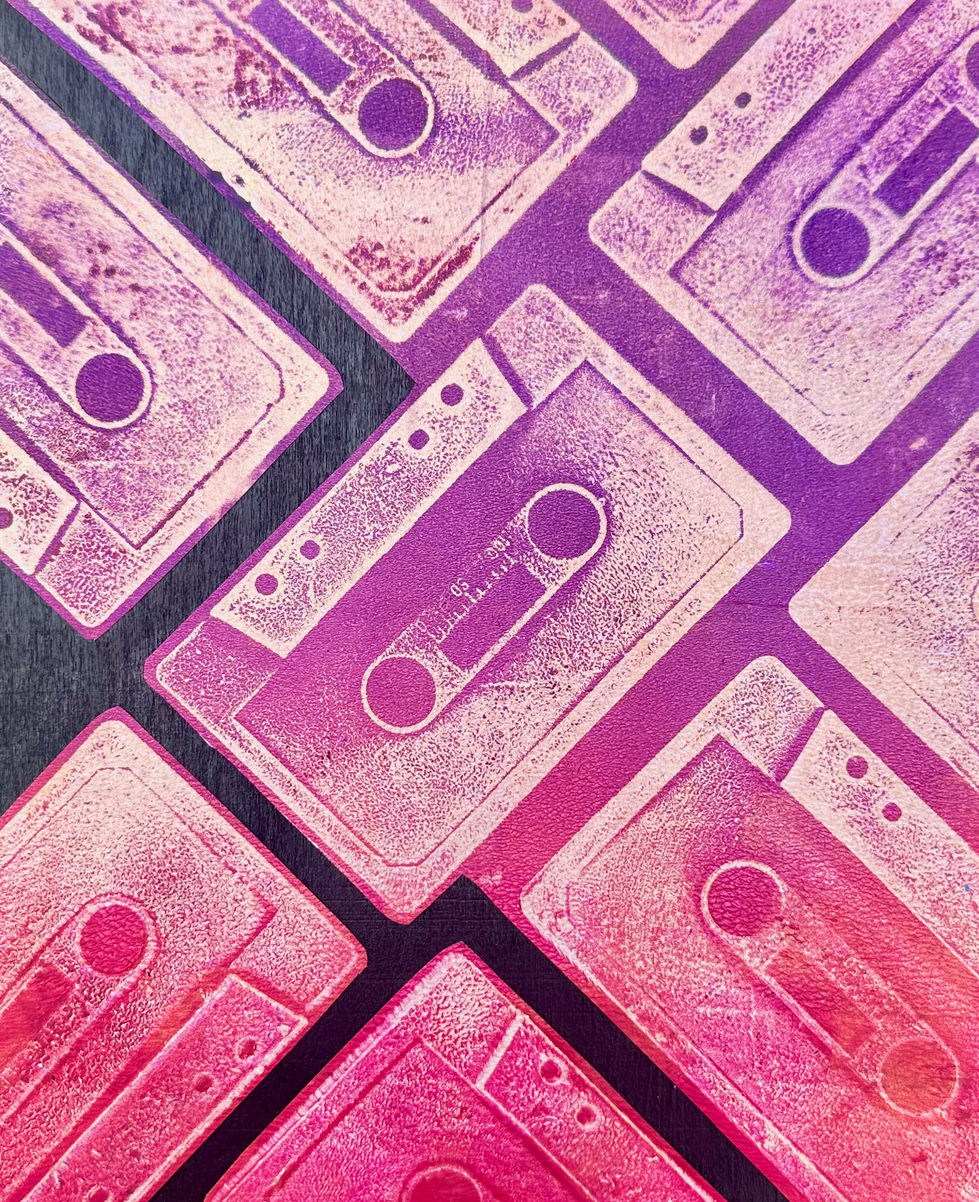 carrig-cassettemagenta