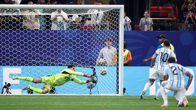Virada épica! Argentina vence o Egito e está nas quartas de final