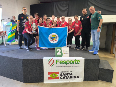 Bolão Feminino de Palmitos garante vaga no Estadual do JASC