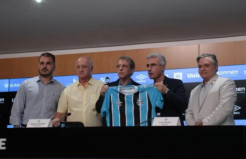 Luís Castro é apresentado oficialmente no Grêmio
