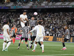 Chape é derrotada pelo Botafogo e segue afundada na lanterna