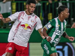 De virada, Chape perde para o Bragantino e segue na lanterna
