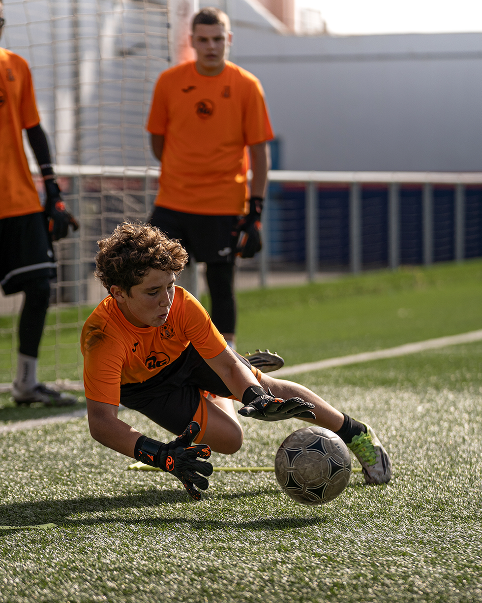 entrenamientos de portero, Campus de fútbol