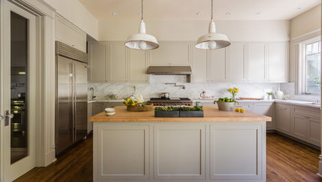 Pacific Heights Residence