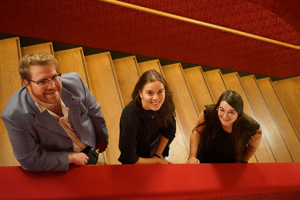 Jacqueline Ryser, Anna Rouvière und Marcel Räss leiten das Vorverkaufs- und Abonnementsbüro im Kulturhaus Bider & Tanner,