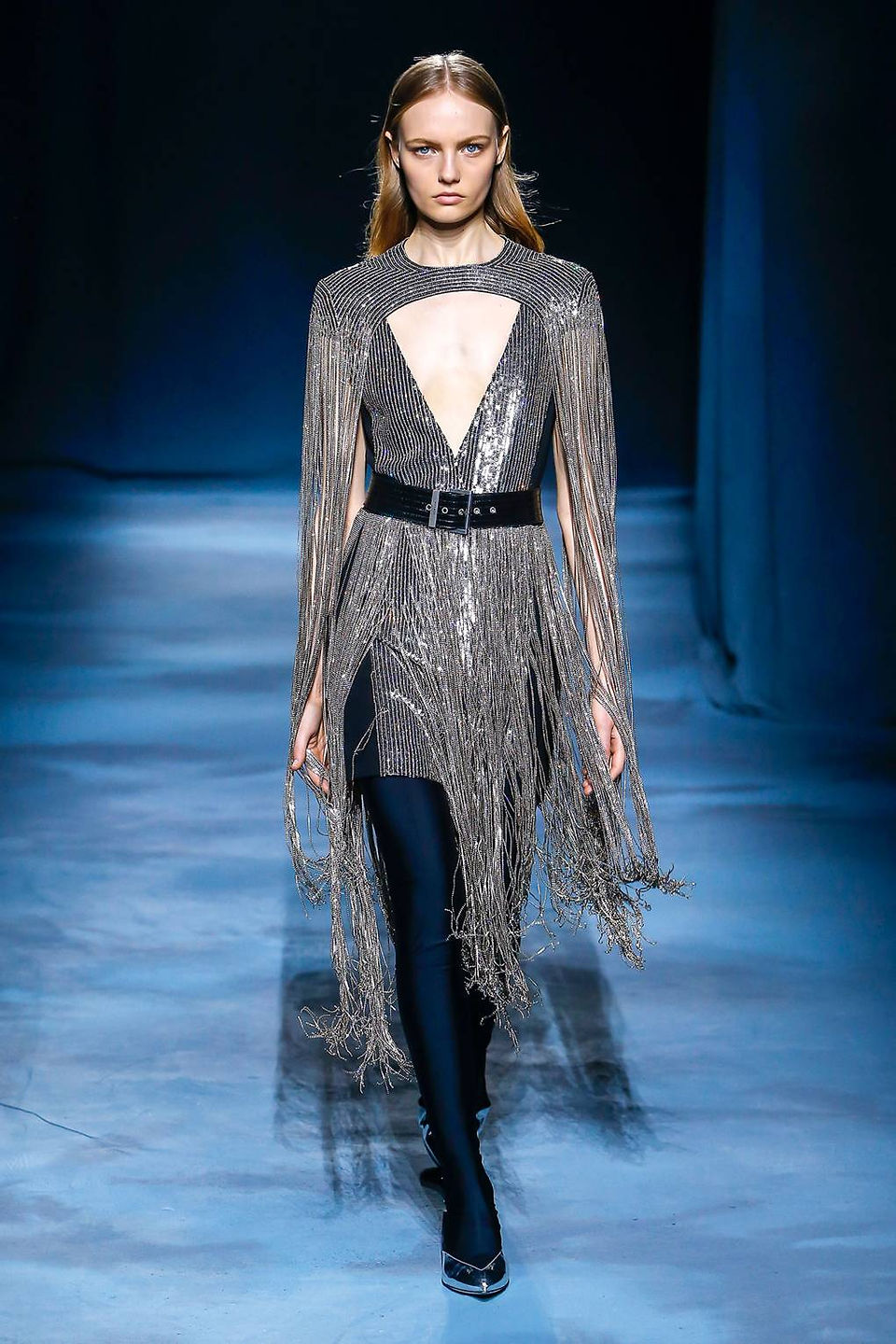 Modische Fransen-Styles im Trend der Saison