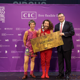 YOUNG STAGE BASEL 2021:    DAS SIND DIE GEWINNER 