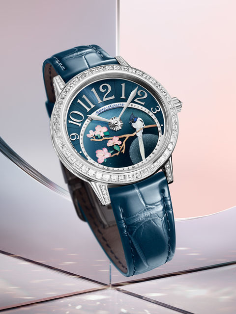 Luxuriöse Uhr in elegantem Setting – schmuckuhr damen