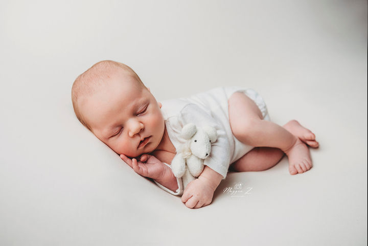 Newborn baby photography, Wiltshire, UK