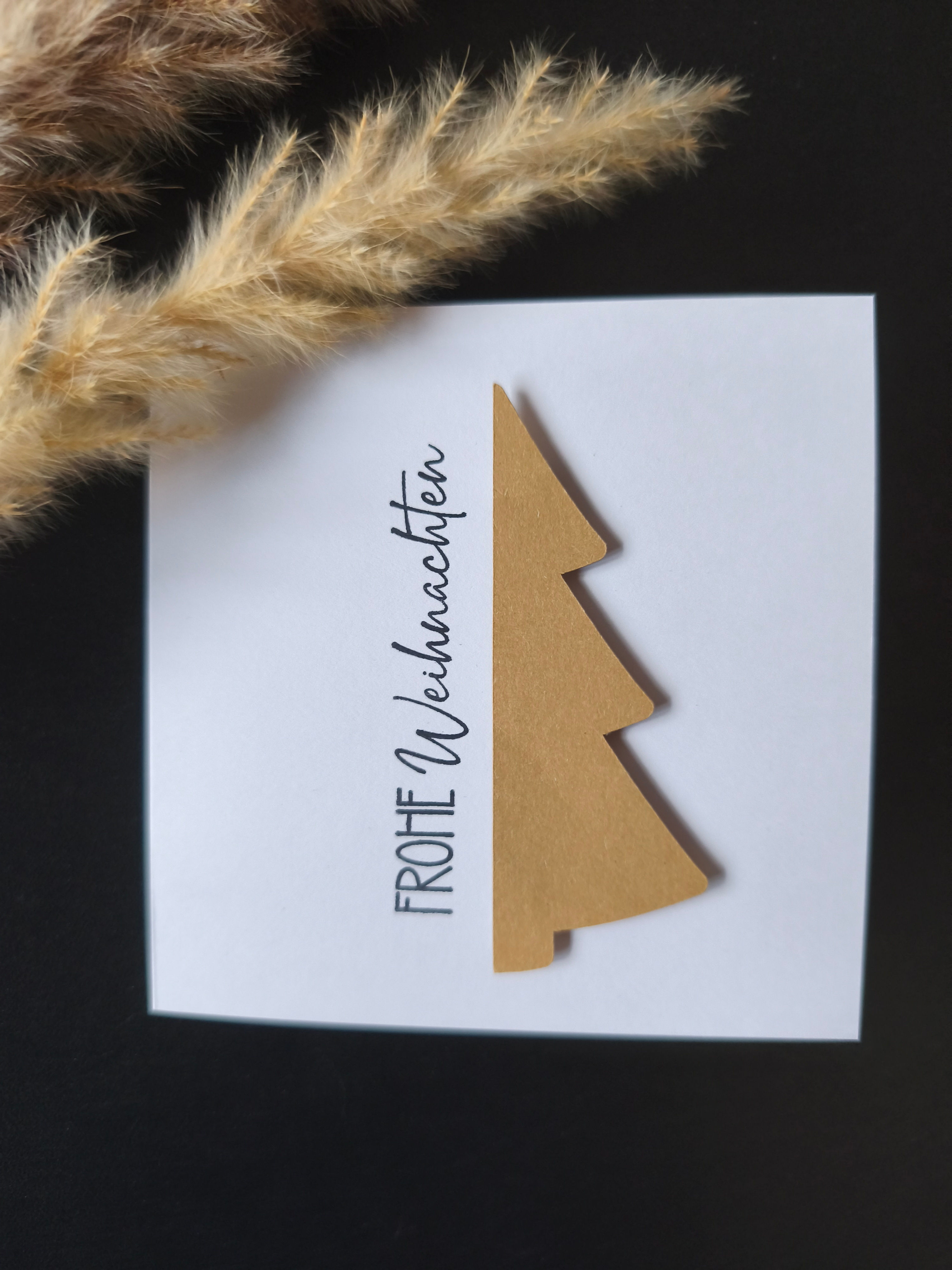 Karte weiss Baum braun 3D