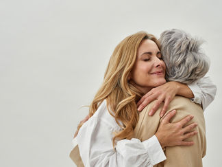 Relation mère/fille : l'importance de la transmission et la prévention