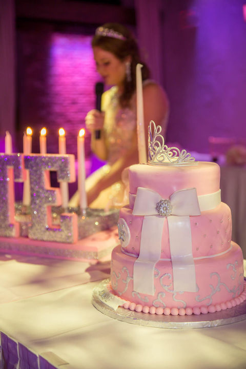 Event Photography showing cake and decorations | Long Island
