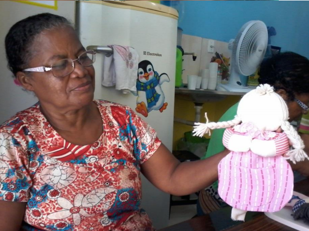 Miniatura: DOE PARA O GRUPO IDADE DE OURO