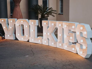 Glans & Gees: Volkie-Netbal Vier ’n Jaar van Triomf en Toewyding