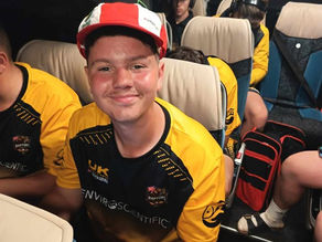 KHS-Ster Ruhan Dreyer Skitter in Engeland met Speler van die Wedstryd-Vertoning