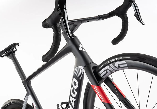 colnago-uae-enve-800pix.jpg